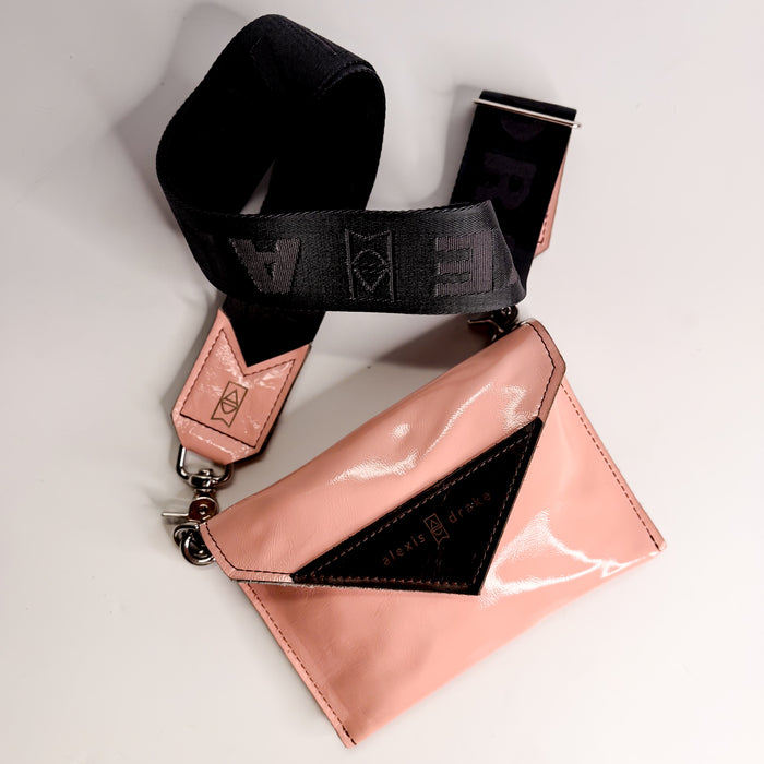 Rodeo Collection | Envelope Cellphone Crossbody | Glossy Pink