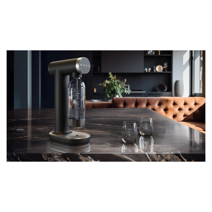 Smeg Sparkling Water & Soda Maker - Matte Black