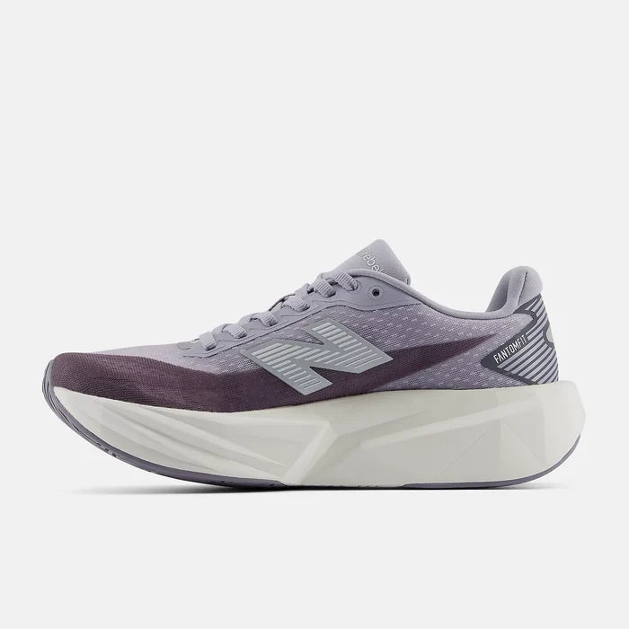 Women's New Balance FuelCell Rebel v5