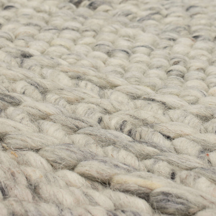 Zaza Ivory 1' 6" X 1' 6" Karastan Rugs